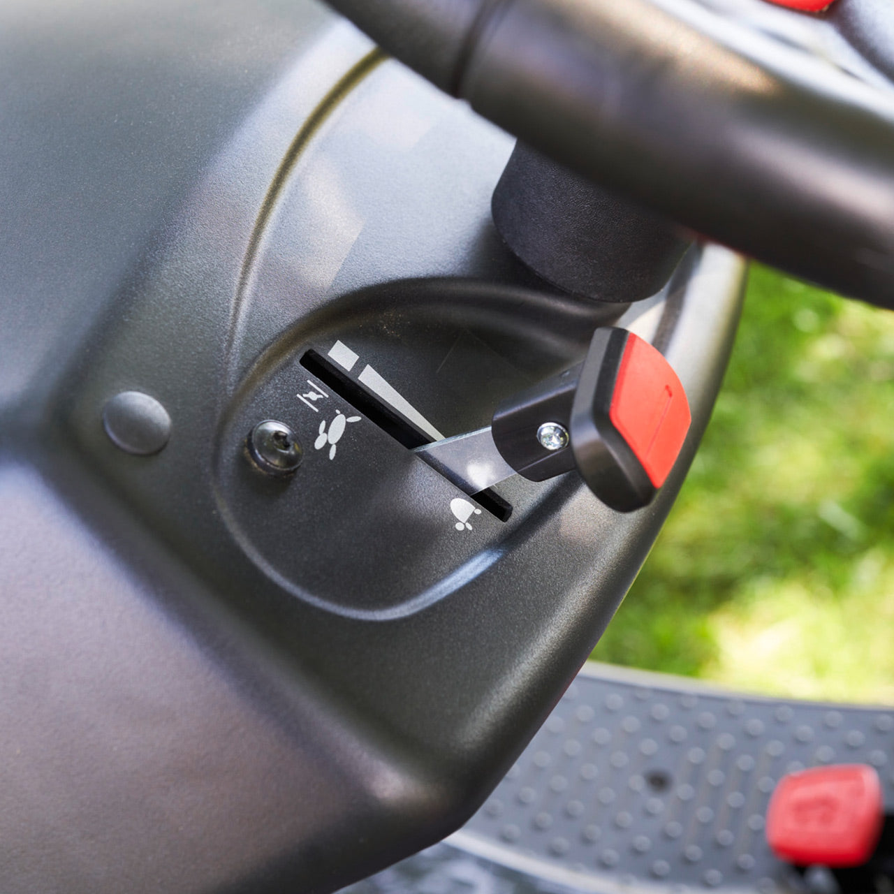 AL-KO Benzin-Rasentraktor Comfort 18-103.4 HD-A V2 - Rasenmäher Angebot