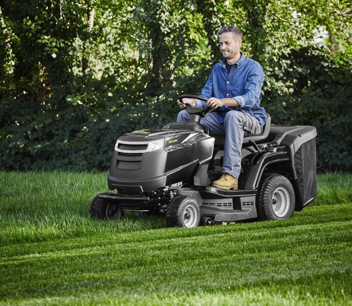 Alpina Rasentraktor AT4 84 A – Modell 2024 - Rasenmäher Angebot