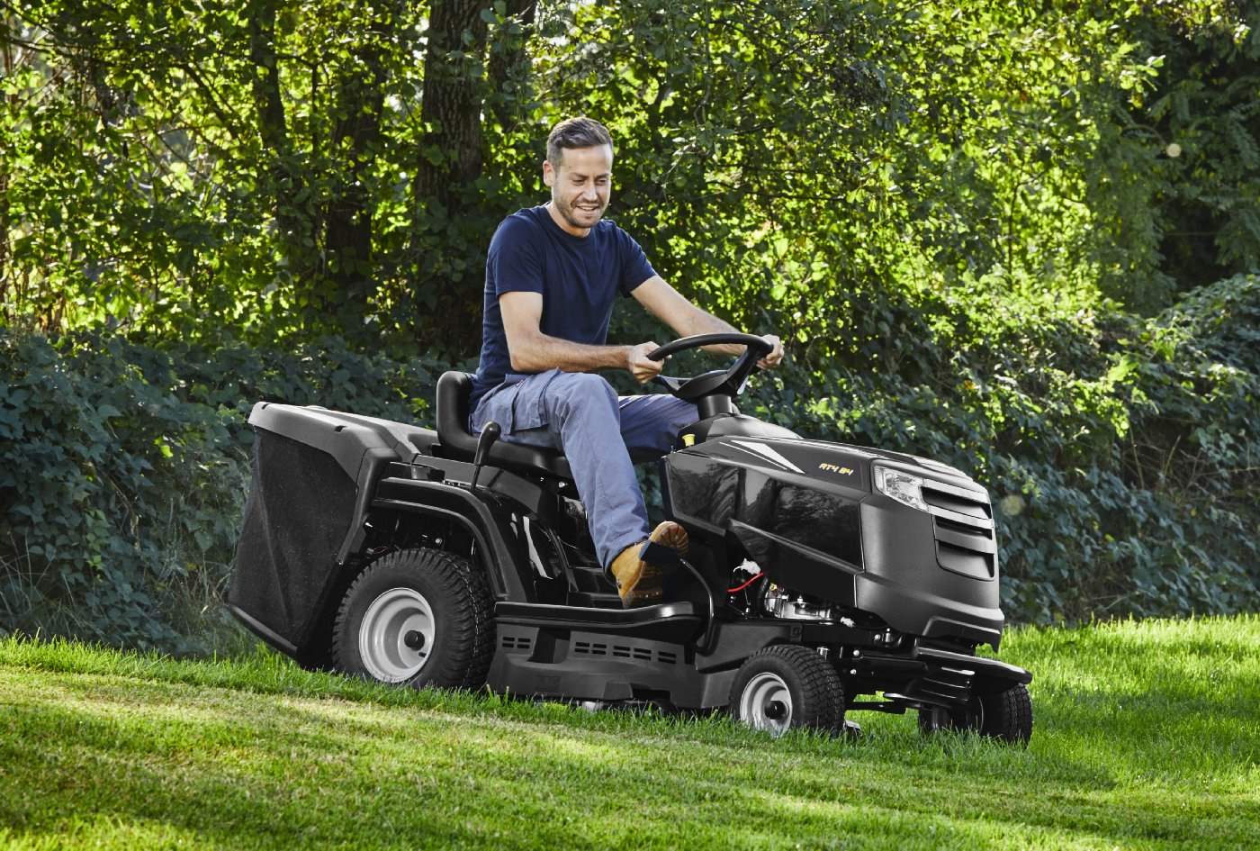 Alpina Rasentraktor AT4 84 A – Modell 2024 - Rasenmäher Angebot